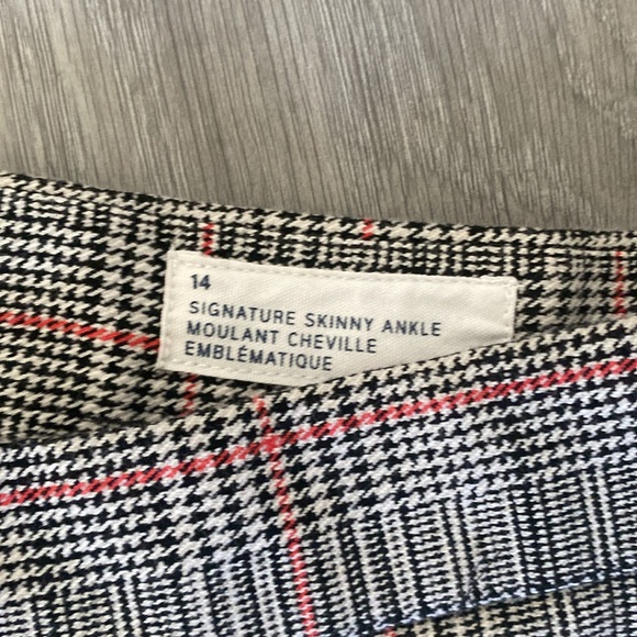 GAP Pants - Picture 3 of 4